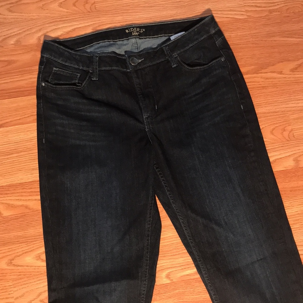 Jeans - Picture 2 of 5
